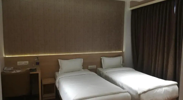 Номер Deluxe Zip By Spree Hotels Samudra Belgaum