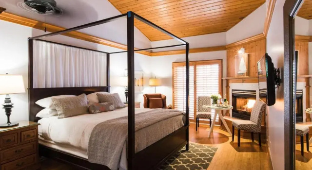 Номер Standard с балконом Inn On SummerHill