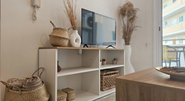 141 LCA - Stay Miracle Apartment, Book Apartment Larnaka Larnaca Region