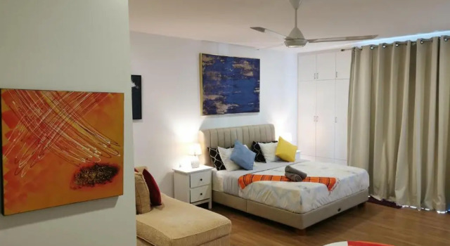 Apple Home 2 at Menara Simfoni, King Size Bed, Cheras, Nexflix, Wifi, Parking