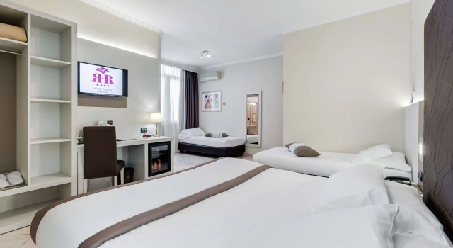 Четырёхместный семейный номер Standard Best Western Hotel Rocca