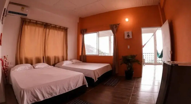 Tamarindo, Prenota Ostello Hotel a Taganga con colazione, Colazione