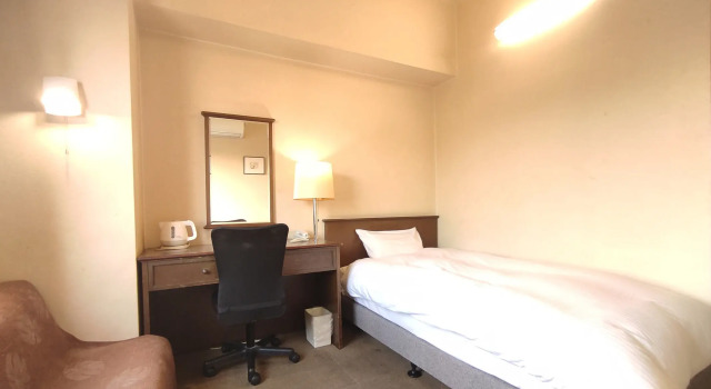 Hotel New Century Sakaide, Buchen Sie Hotel Sakaide Kagawa