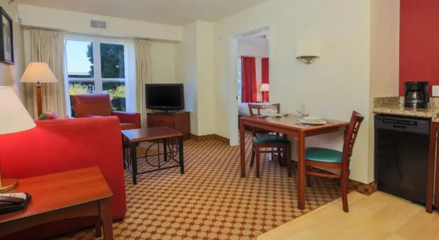Двухместный люкс c 1 комнатой Residence Inn by Marriott Flint Grand Blanc