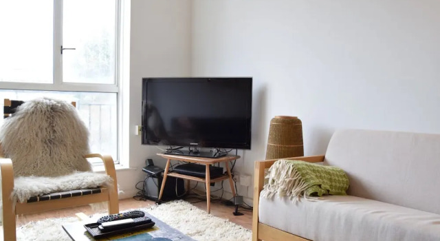 2 Bedroom Apartment in East London, Забронировать Апартаменты/квартира Апартаменты Лондона, рядом с Рынок Backyard, Апартаменты/квартира