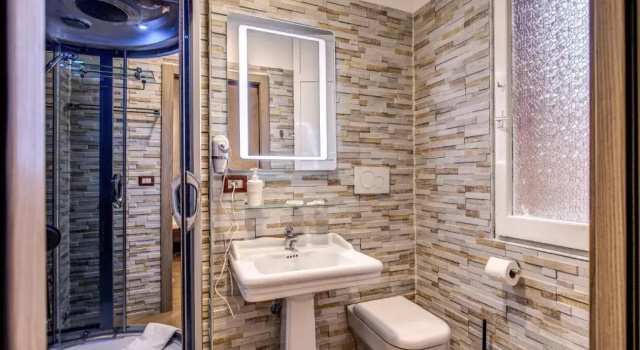 Двухместный номер Deluxe AMICI GUESTHOUSE