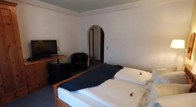 Двухместный номер Standard с балконом Hotel Kärntnerhof & Suiten 3-Stern Superior
