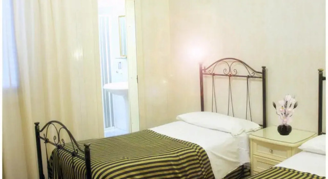 Standard- dobbelt værelse Hotel Pisani