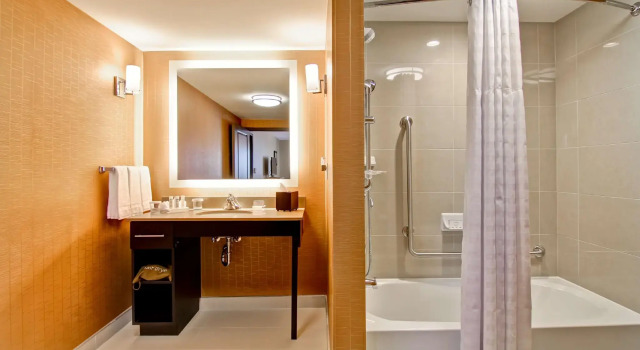 Четырёхместный люкс Homewood Suites by Hilton Waterloo/St. Jacobs