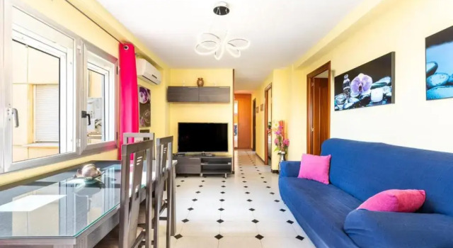 Valparaiso Apartment 50 mts from Beach, pools, sea views, tenis, terrace, Забронировать Апартаменты/квартира Альгарробо Axarquía, рядом с La Ruta de los Tajos: Comares, Colmenar y Alfarnatejo