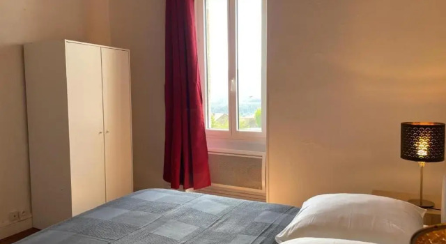 Maison rénovée avec jardin, BBQ, animaux acceptés - FR-1-489-341, Prenota Hotel Hotel a Alvernia con parcheggio, Parcheggio