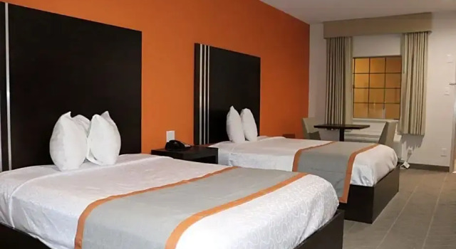 Номер Deluxe Scottish Inn & Suites - IAH Airport