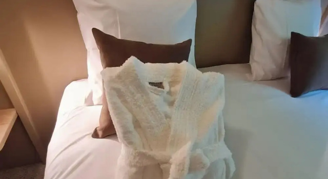 Номер Business Brit Hotel Confort Alençon