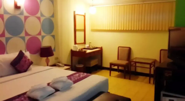 Двухместный полулюкс Sawasdee Sukhumvit Inn