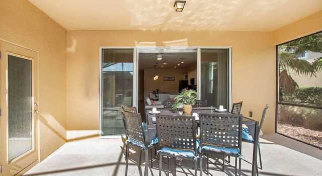 Вилла Enjoy the Private View! Roomy Town Home With Pool, 20 Mins From Disney #5st739
