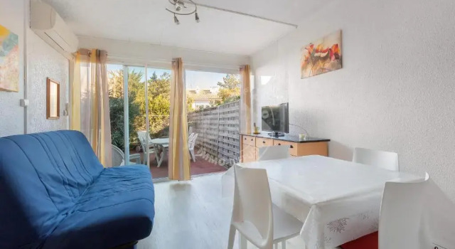 AS20165 - Studio cabine avec parking privé proche de la plage, Rezerwuj Hotel Hotele w Camargue z parkingiem, Parking