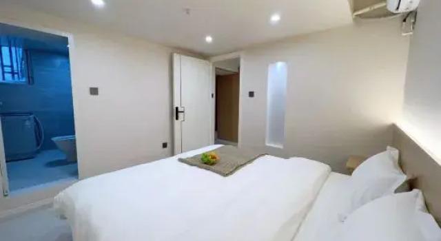 Семейный люкс Dengfenglai Homestay (Chunxi Road Taiguli Branch Chengdu)