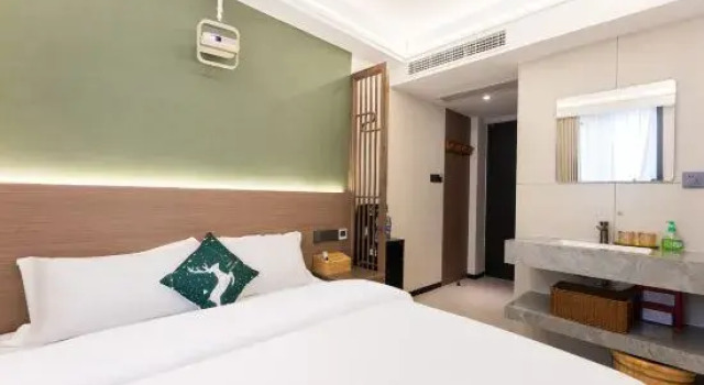 Люкс Putuo Mountain Qian Duo Homestay