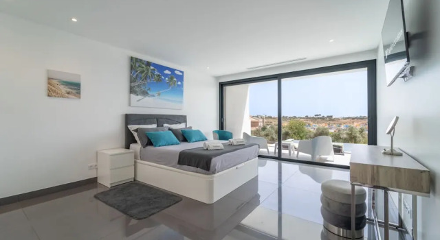 Вилла Luxury Villa das Amendoeiras by HelloVacations