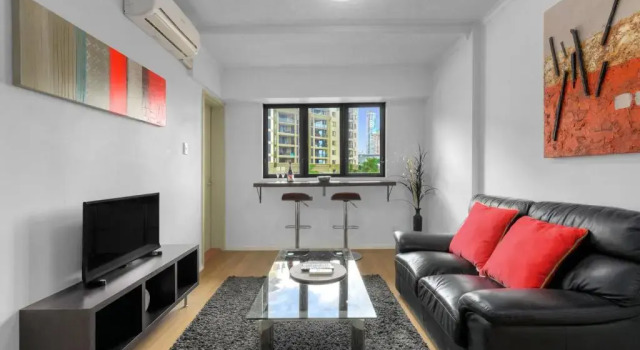 Апартаменты Central Brunswick Apartment Hotel