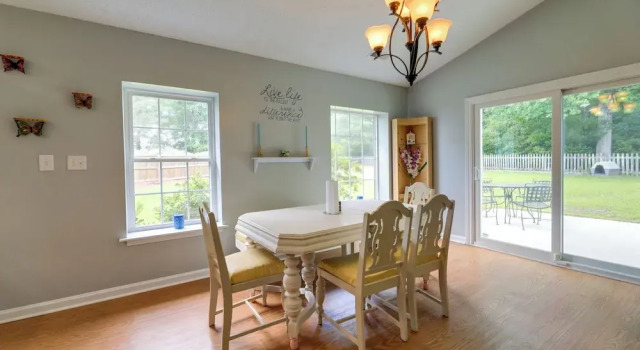 Swansboro Vacation Rental, 4 Mi to Hammocks Beach!, Buchen Sie Ferienhaus Swansboro North Carolina