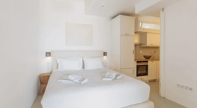 Полулюкс Eden View Suites & Villas