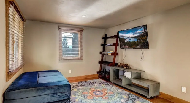 Lake Tahoe Chalet, Book Chalet Hoteller i Zephyr Cove med parkering, Parkering