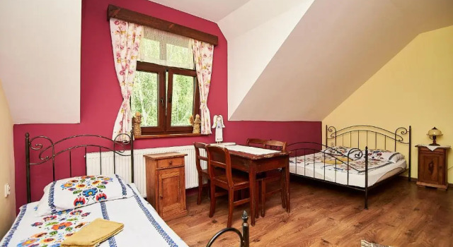 Karczma Brzeziniak, Rezerwuj Bed and Breakfast  