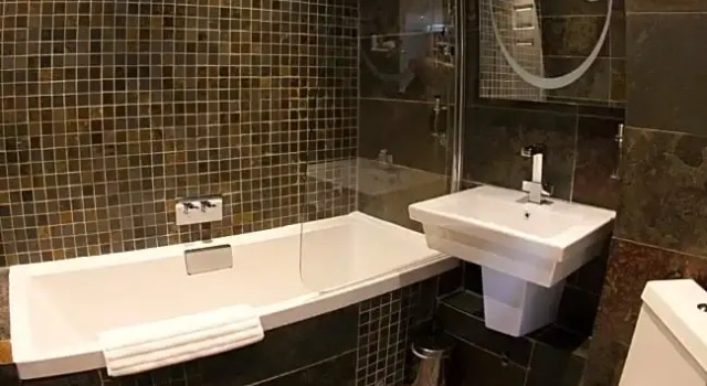 Номер Deluxe Best Western Plus Centurion Hotel