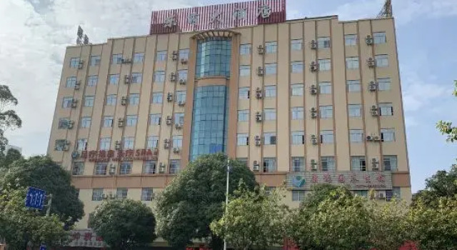 DONGMENG HOTEL(Qinzhou Easter Railway Station)