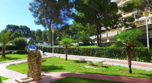 Apartamentos Cataluña 92, Varaa Huoneisto Hotellit Tarragonès uima-altaalla, Uima-allas