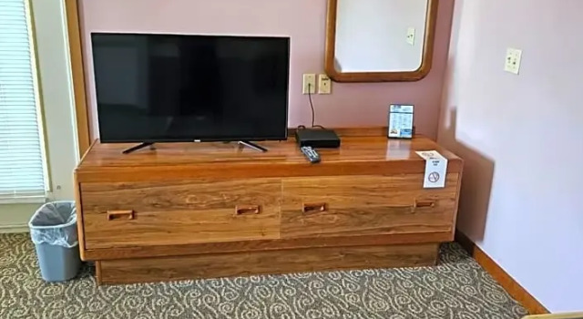 Полулюкс Deluxe Travelodge by Wyndham Mackinaw City
