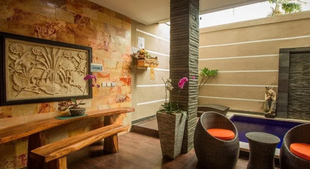 RaBaSTa Jero Anyar Suites Kuta, Забронировать Отель Отели Куты с парковкой, рядом с Торговый центр Lippo Kuta, Парковка