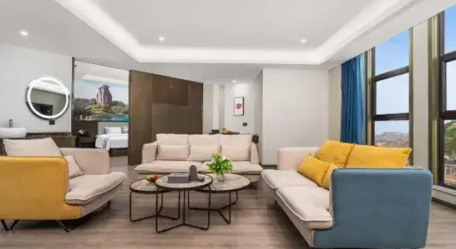 Suite Binhe Hotel