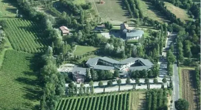 Ghironda Resort, Забронировать Курортный отель Курортные отели провинции Болоньи, Курортный отель