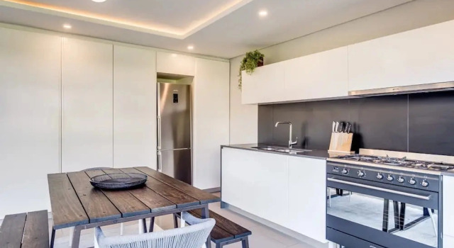 Коттедж Bahati Executive Pad