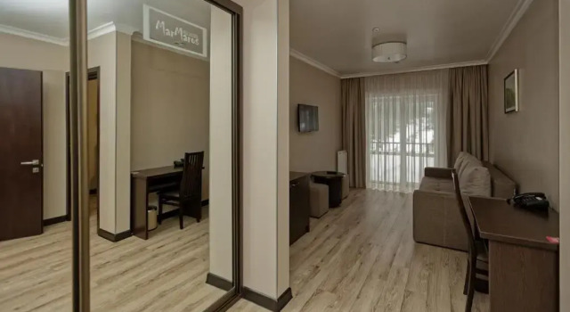 Номер Deluxe MarMaros Hotel
