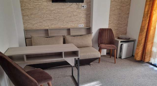 Люкс с балконом Hotel Alexis