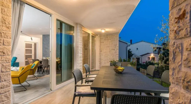 Вилла с 3 комнатами Guest House Ravnić