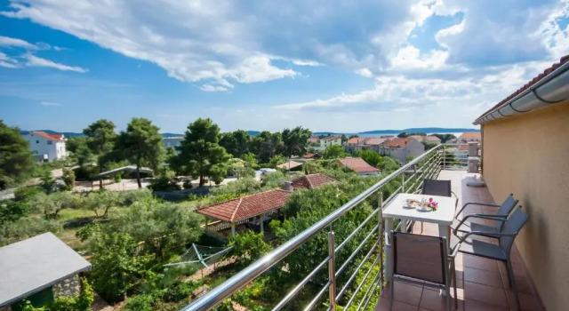 Апартаменты с балконом Apartments Maslina