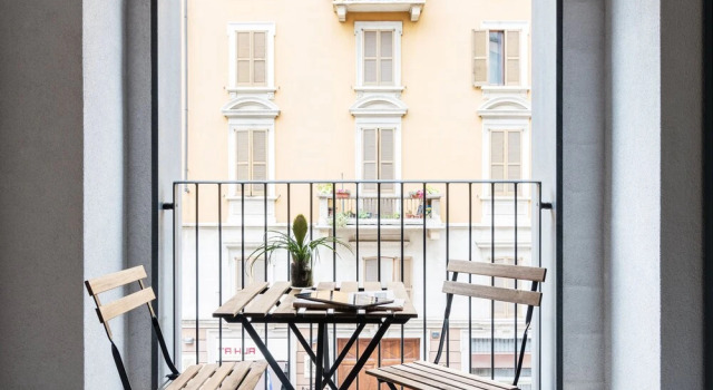 Апартаменты Altido Sunny 1-Bed Flat With/ Balcony