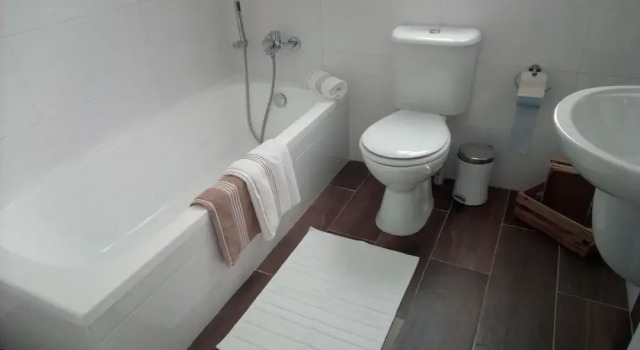 The Edge Apartment