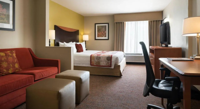 Fairfield Inn & Suites Tucson North/Oro Valley, Забронировать Отель Оро Вэлли штат Аризона