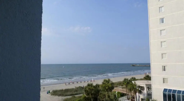 Четырёхместный номер Standard с частичным видом на океан Tropical Seas Hotel