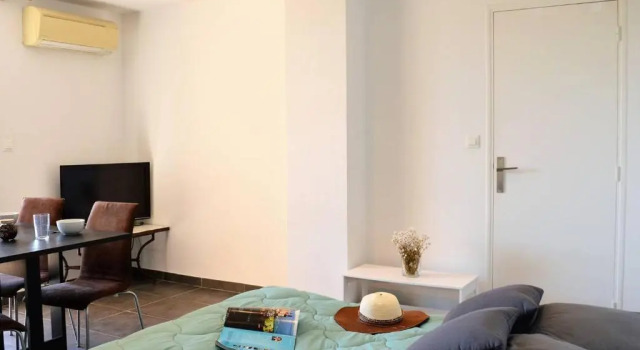 Appartement Bormes-les-Mimosas, 2 pièces, 4 personnes - FR-1-251-395