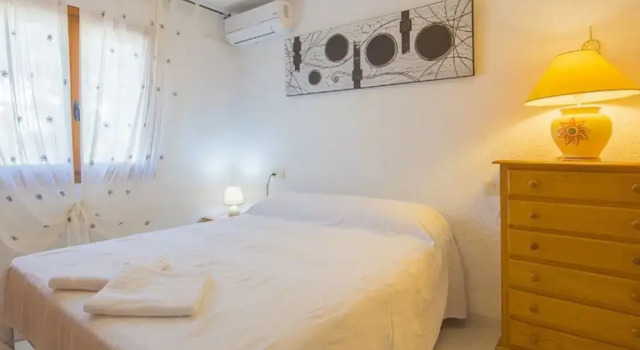 Villa - 4 Bedrooms with Pool and WiFi - 106418, Забронировать Вилла Отели Кальпе с бассейном, Бассейн