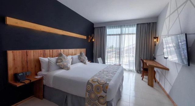Giraffe Ocean View Hotel, Buchen Sie Hotel Kunduchi Daressalam