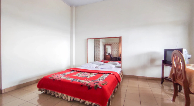 Hotel Makatembo, Buchen Sie Hotel Tomohon Sulawesi Utara