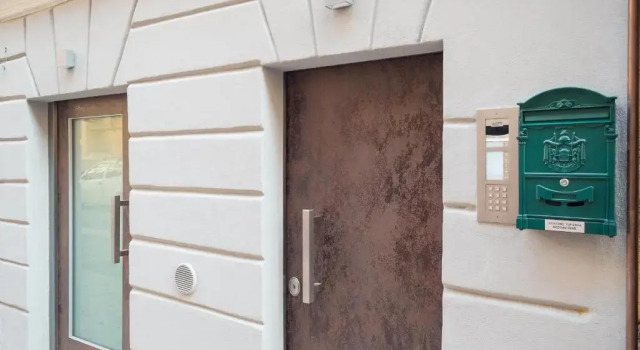 Teatro Romano Easy Suites, Забронировать Хостел Хостелы Вероны, рядом с Римский амфитеатр, Хостел