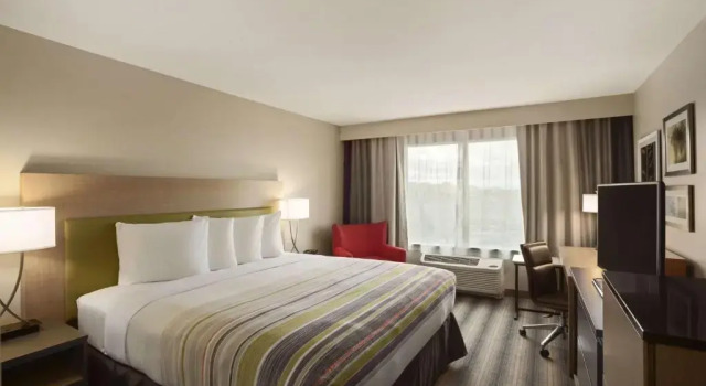 Номер Standard Country Inn & Suites by Radisson, Merrillville, IN